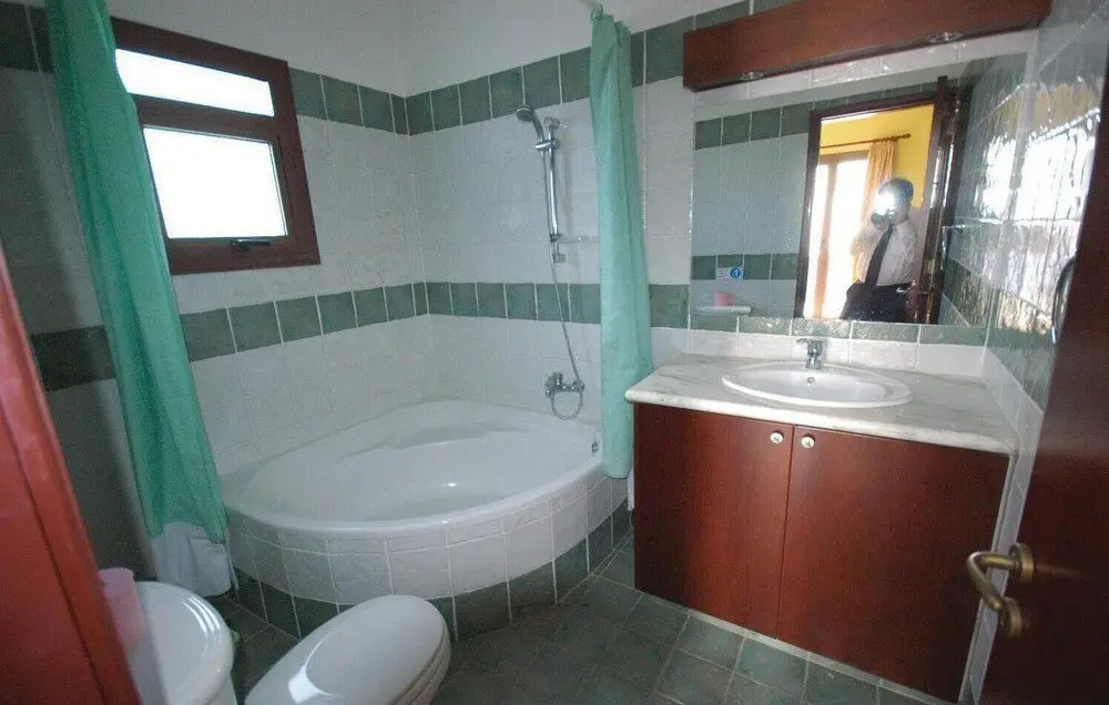 Пейя: Nice Home in Pegia-paphos With Wifi and 4 Bedrooms