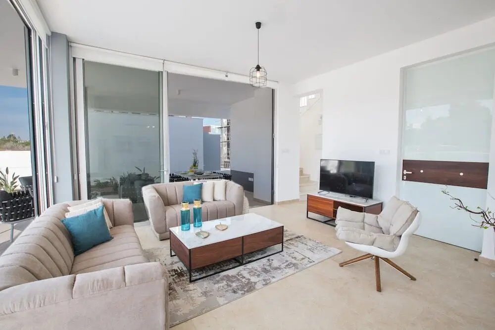 Villa Prol20, Contemporary 3bdr Protaras Villa With Pool, Close to the Beaches — фото 1