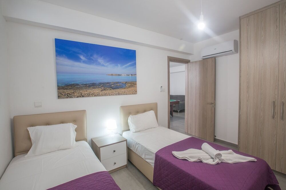 Протарас: Villa Prpo490a, Stunning 5bdr Protaras Villa With Pool, Close to the Beach
