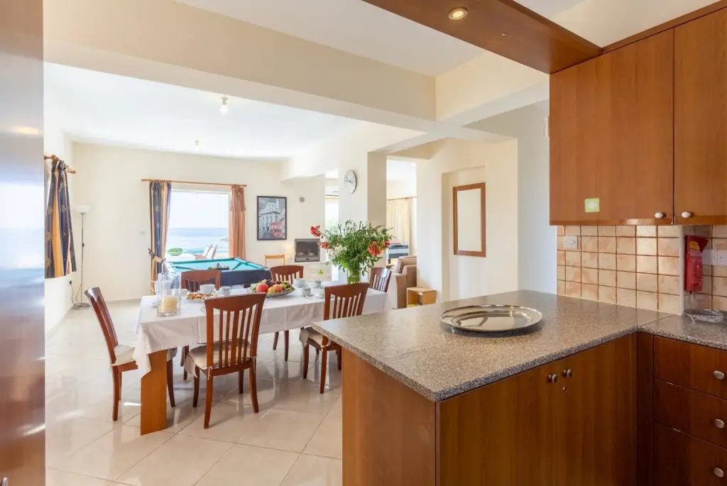 Айя-Марина Хрисохус: Kalisto Beach Villa Large Private Pool Walk to Beach Sea Views A C Wifi Car Not Required - 2137