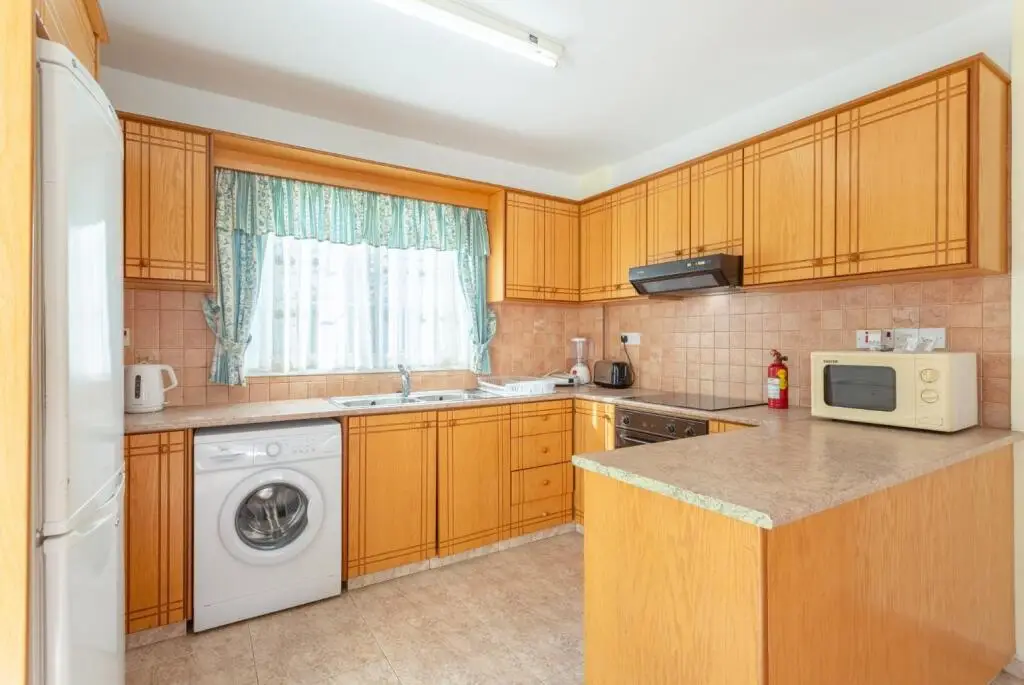 Друшиа: Villa Iliada Large Private Pool Walk to Beach A C Wifi Car Not Required - 2143