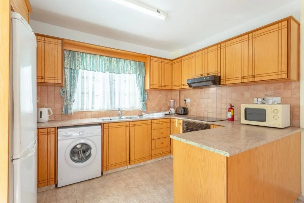 Друшиа: Villa Iliada Large Private Pool Walk to Beach A C Wifi Car Not Required - 2143