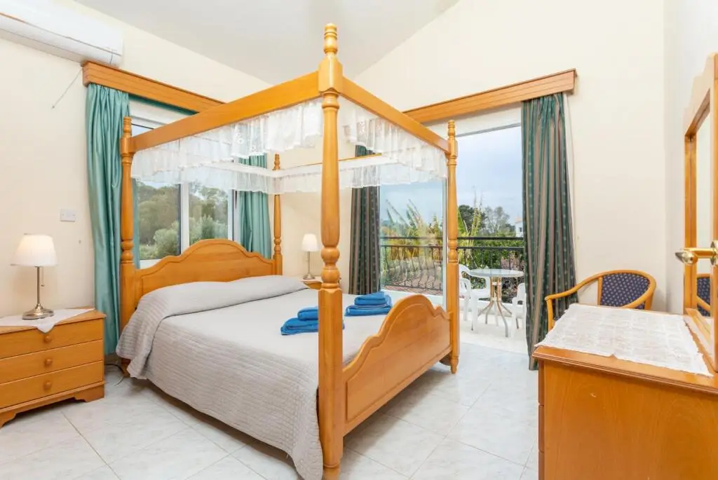 Полис Хрисохус: Sun Beach Villa Large Private Pool Walk to Beach A C Wifi Car Not Required - 2145