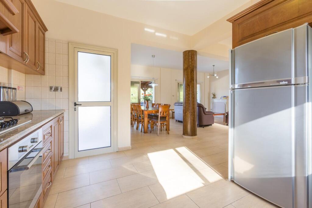 Айя-Марина Хрисохус: Villa Clementina Large Private Pool Walk to Beach Sea Views A C Wifi Eco-friendly - 2183
