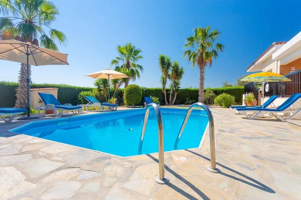 Нео Хорио: Villa Chrystalla Large Private Pool Walk to Beach Sea Views A C Wifi - 2186