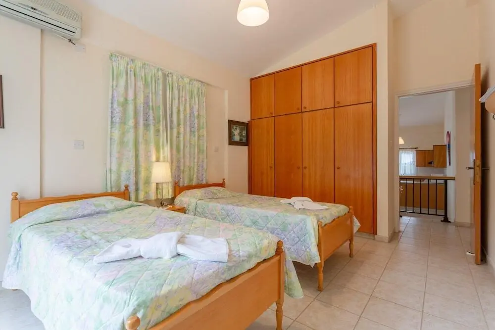 Нео Хорио: Villa Christia Maris Large Private Pool Walk to Beach Sea Views A C Wifi - 2187