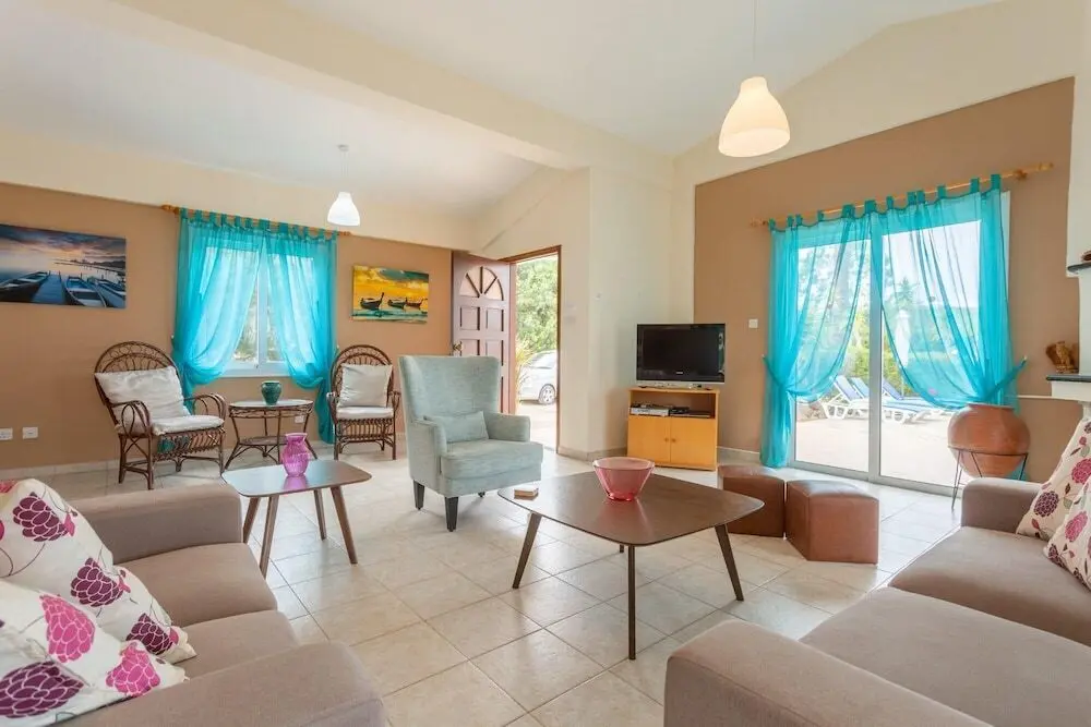 Нео Хорио: Villa Christia Maris Large Private Pool Walk to Beach Sea Views A C Wifi - 2187