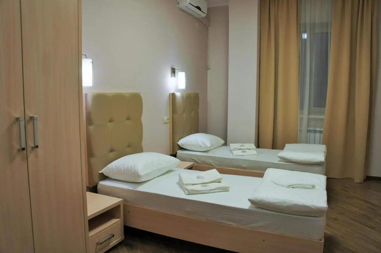 Краснодар: Гостевой дом B&B Hotel