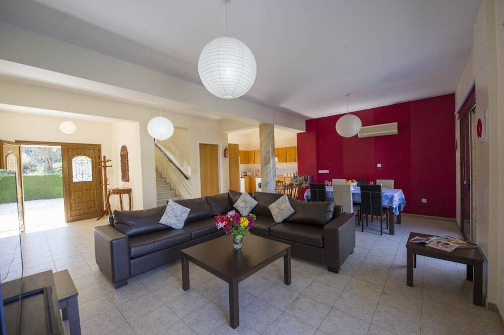Villa Stefanos Large Private Pool Walk to Beach A C Wifi Eco-friendly - 2403 — фото 1