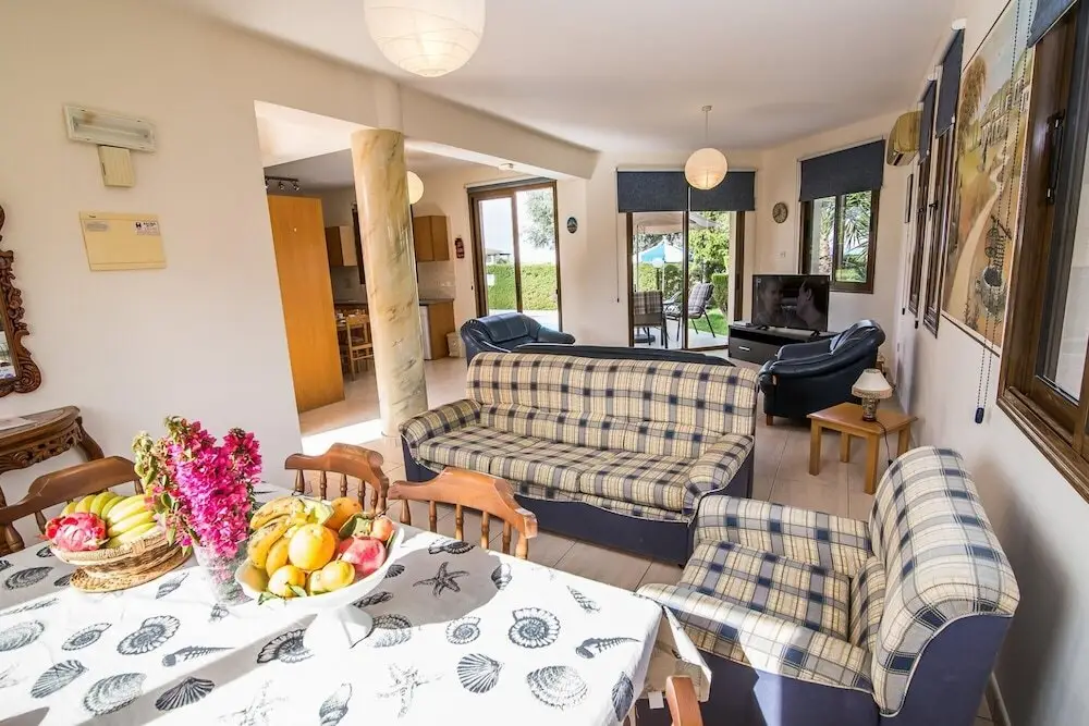 Друшиа: Villa Georgios Large Private Pool Walk to Beach Sea Views A C Wifi Eco-friendly - 2503