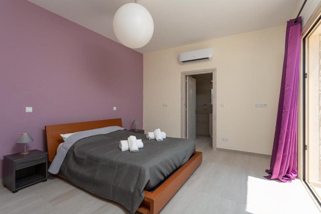 Стени: Villa Christel Large Private Pool A C Wifi Eco-friendly - 2761