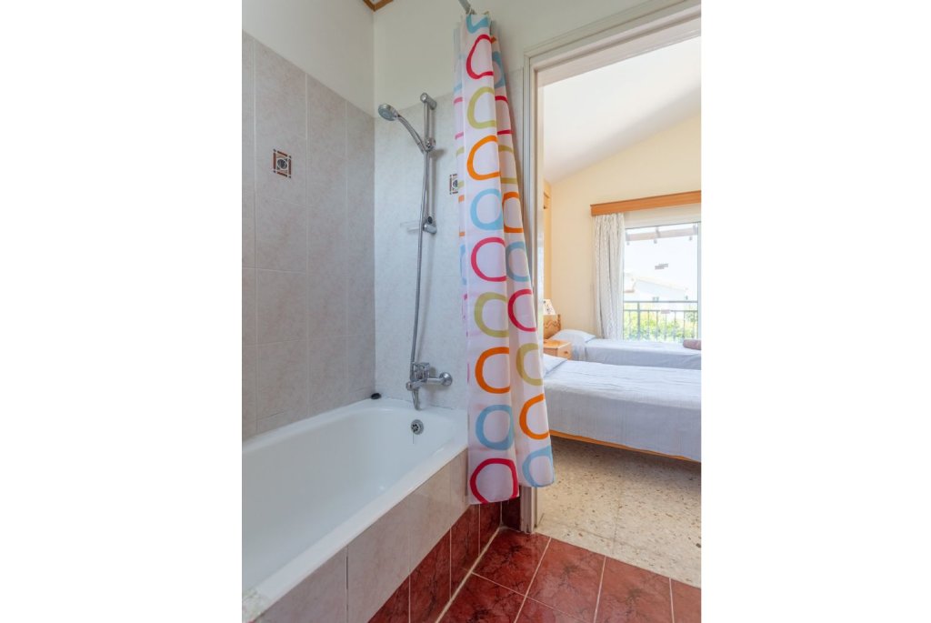 Полис Хрисохус: Sun Beach Villa Thio Large Private Pool Walk to Beach A C Wifi Car Not Required - 2840
