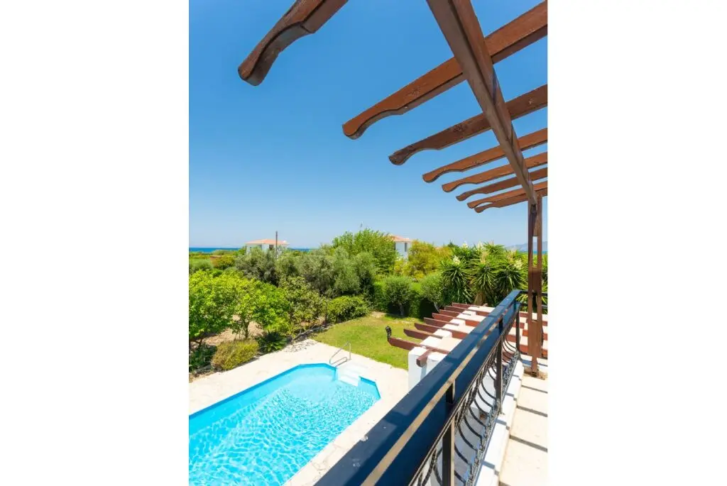 Полис Хрисохус: Sun Beach Villa Thio Large Private Pool Walk to Beach A C Wifi Car Not Required - 2840