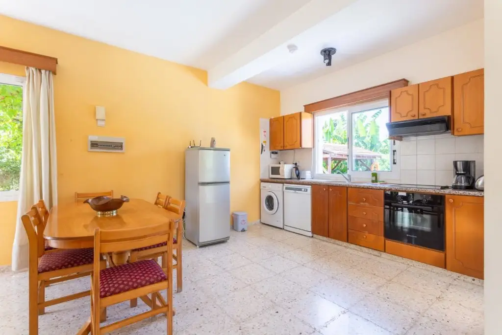 Полис Хрисохус: Sun Beach Villa Thio Large Private Pool Walk to Beach A C Wifi Car Not Required - 2840