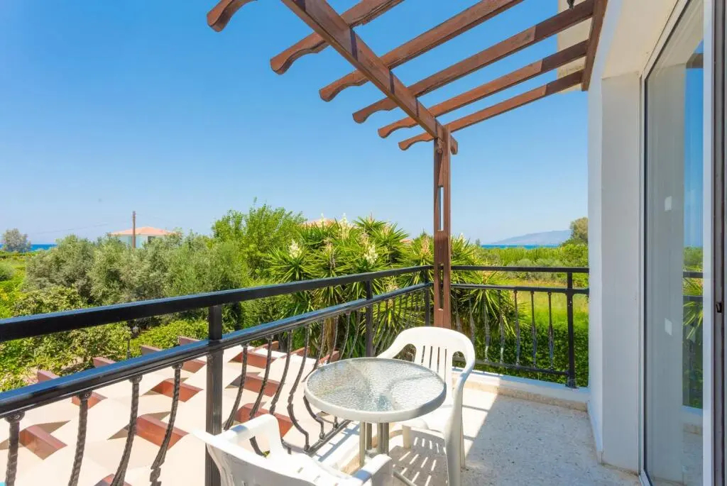 Полис Хрисохус: Sun Beach Villa Thio Large Private Pool Walk to Beach A C Wifi Car Not Required - 2840