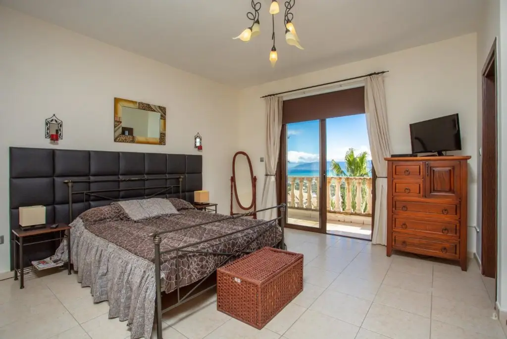 Нео Хорио: Villa Evelina Large Private Pool Walk to Beach Sea Views A C Wifi Eco-friendly - 3019