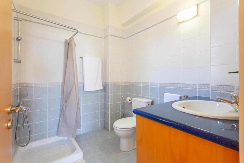 Аргака: Villa Seashore One Large Private Pool Walk to Beach Sea Views A C Wifi - 3150