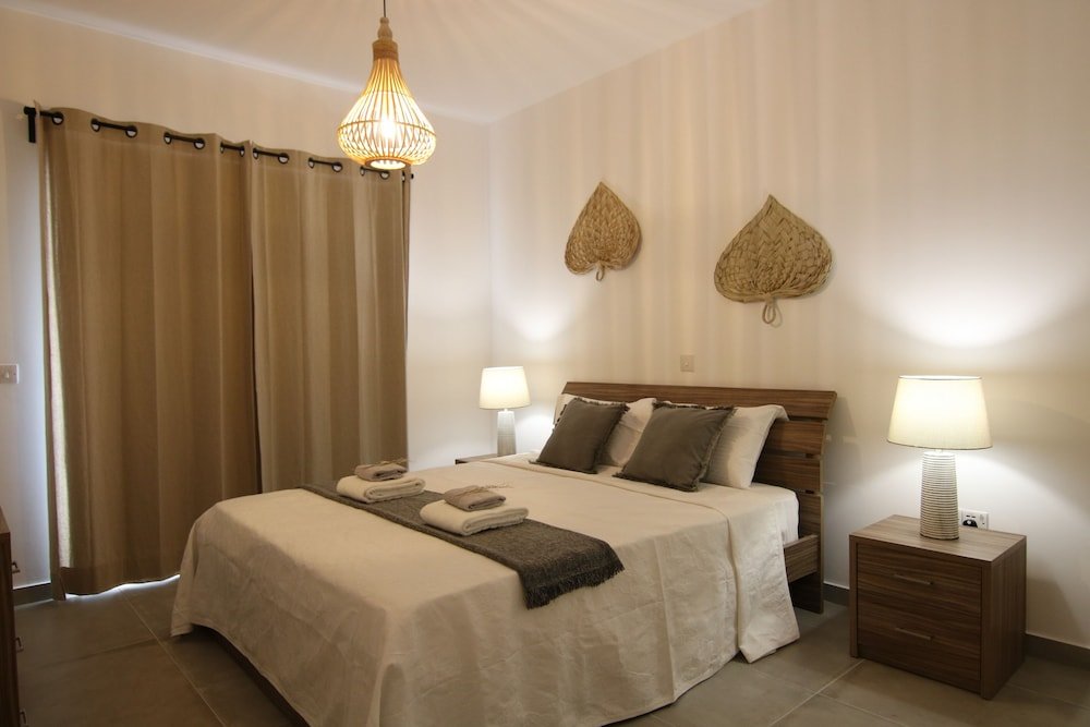 Пафос: Phaedrus Living: Seaside Luxury Flat Limnaria 153