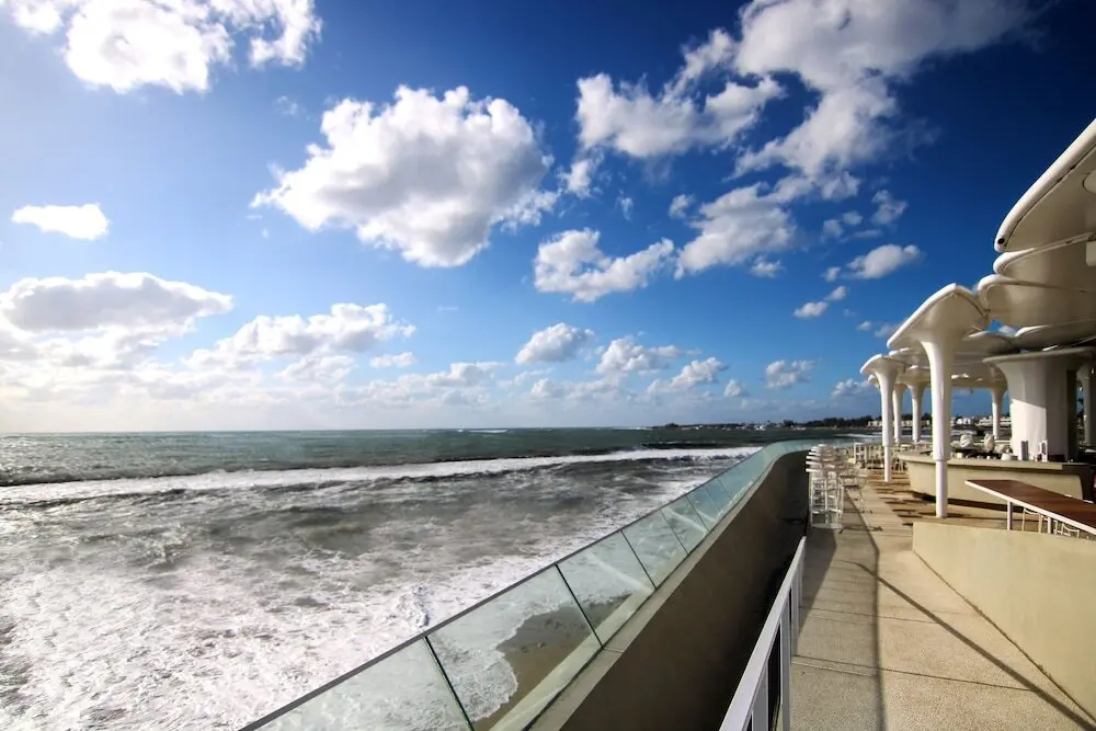 Пафос: Phaedrus Living: Seaside Romantic Flat Limnaria123