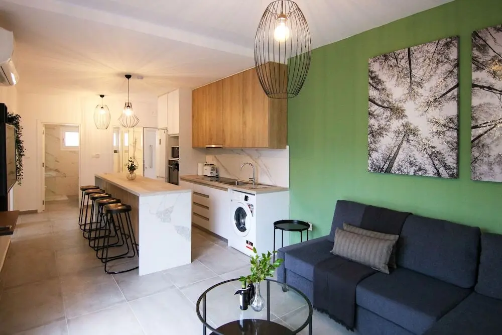 Пафос: Phaedrus Living: Seaside Modern Flat Limnaria 123