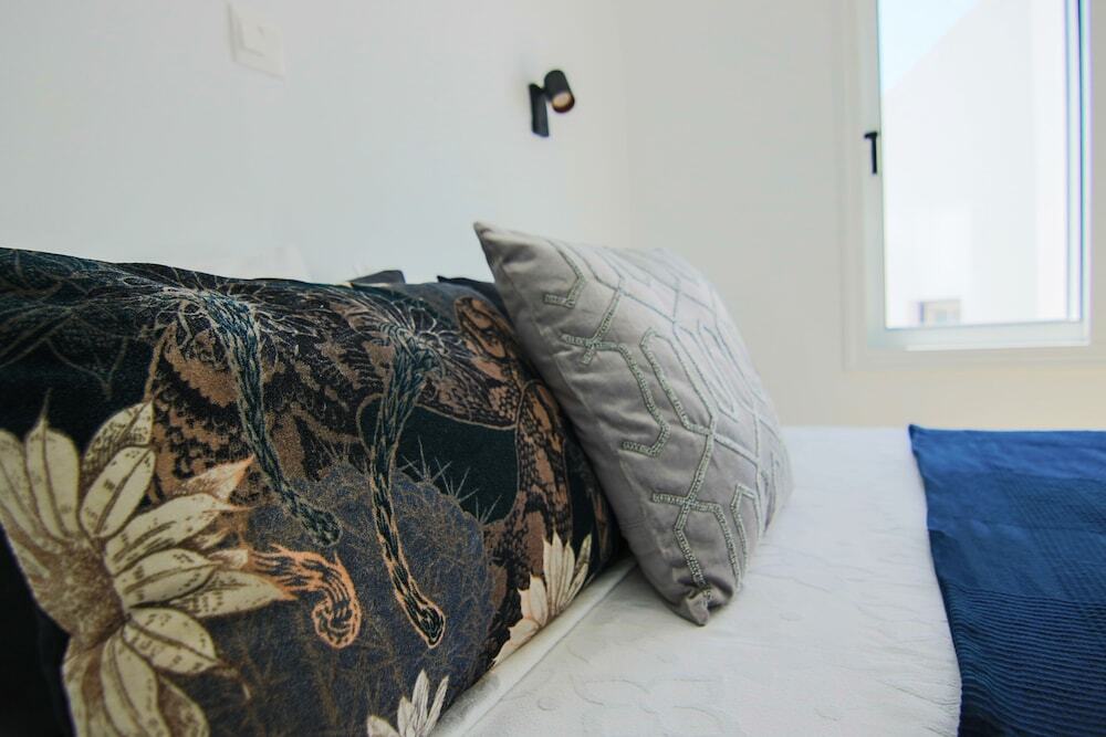Пафос: Phaedrus Living: Seaside Luxury Flat Lighthouse 62