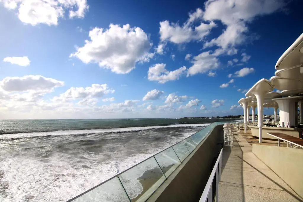 Пафос: Phaedrus Living: Seaview Luxury Flat Limnaria 151