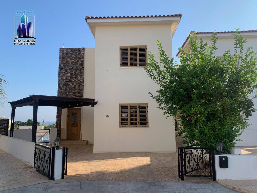 Sea View Villa W/ Private Pool + Beach Only 150m — фото 1