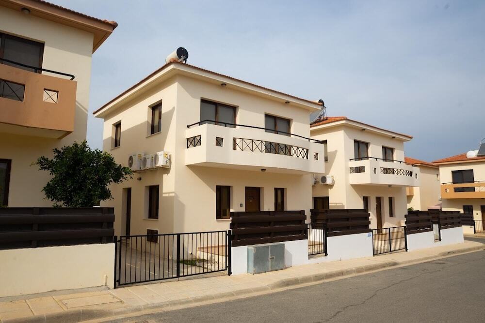 Malama Villas — фото 1
