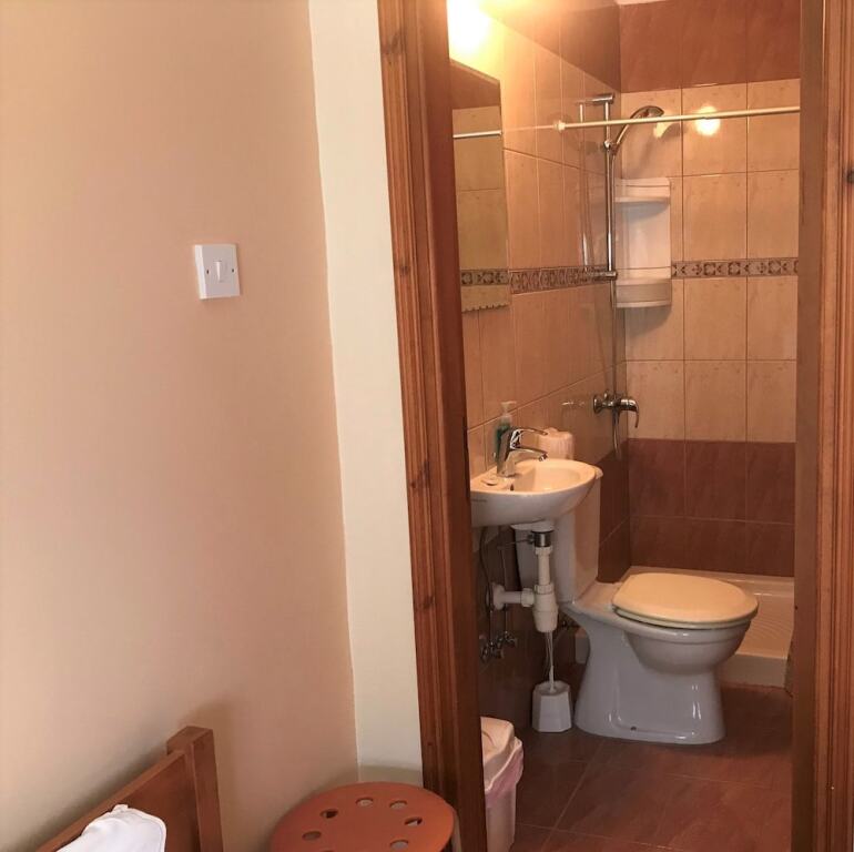 Паралимни: Seaview Apartment