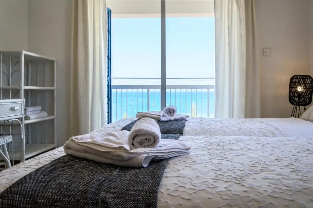 Паралимни: Phaedrus Living: Seaside Luxury Villa Anafi