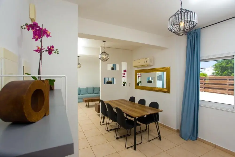 Протарас: Villa Sirina