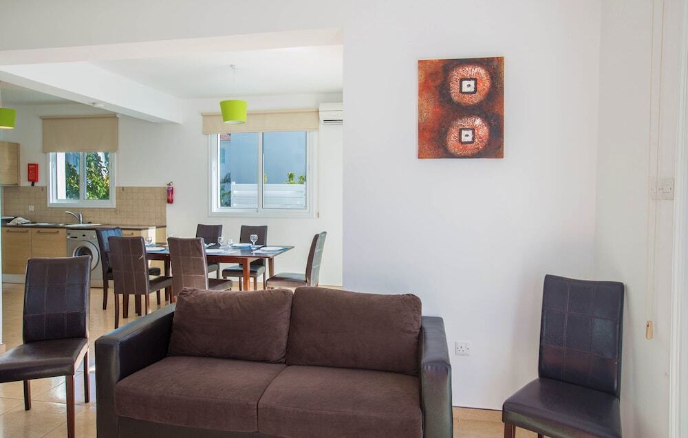 Протарас: Avra Villa 55