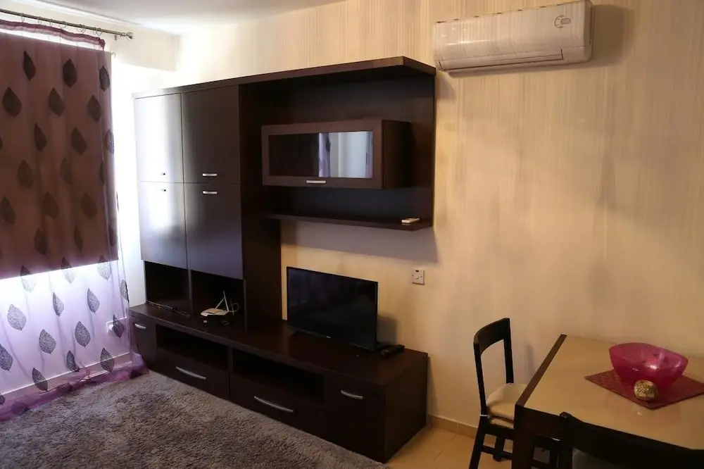 Пафос: Danaos 2 Complex