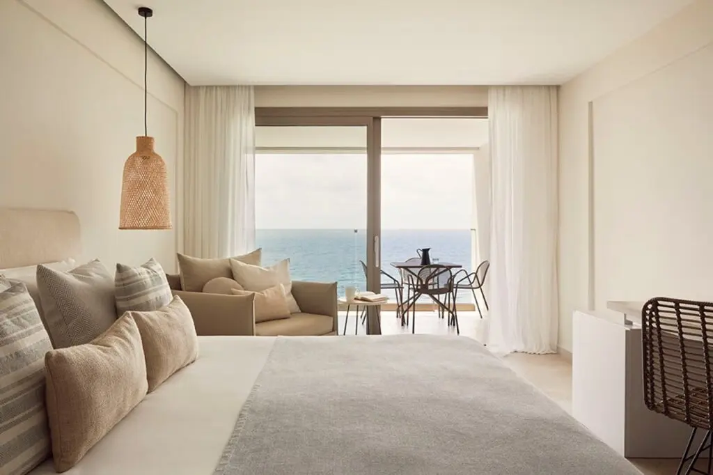 Киссонерга: Mare Paphos