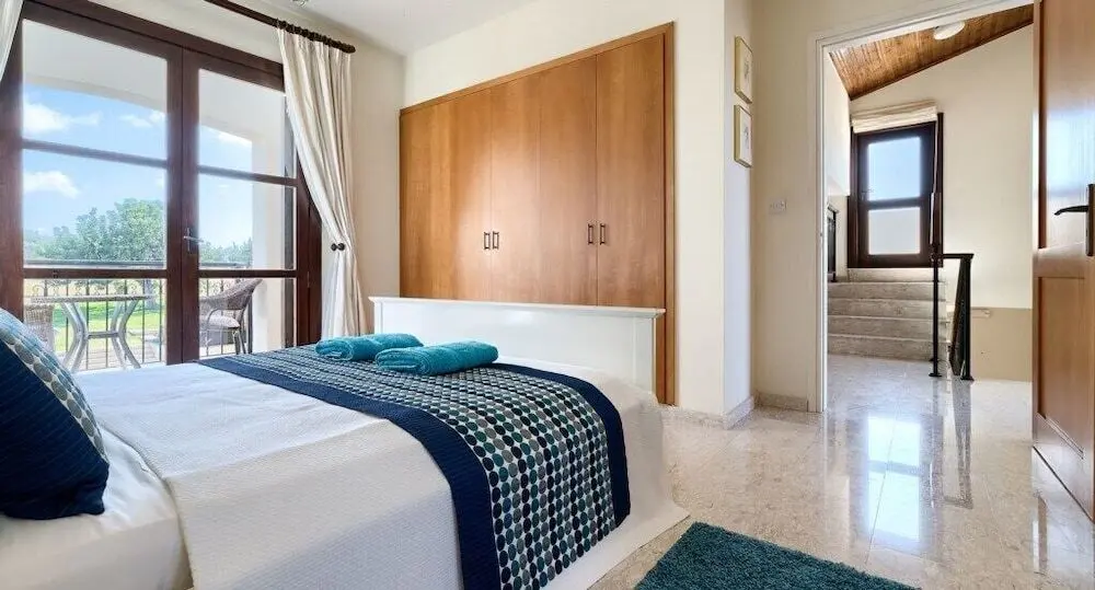 Куклия: 3 bedroom Villa Anassa 31 with private pool and golf course views, near resort village square on Aphrodite Hills Resort