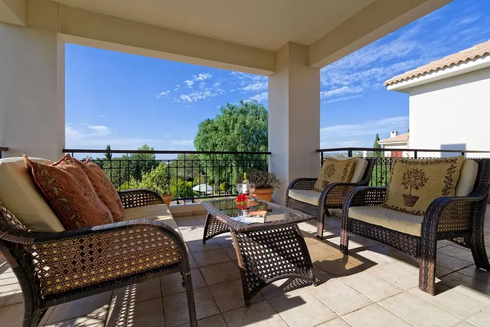 Куклия: 3 bedroom Villa Anarita 64 with private L-shaped pool, beautiful gardens, near resort village square