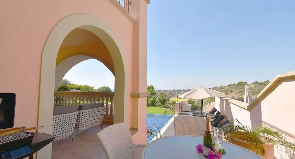Куклия: Villa Kallithea - APR04