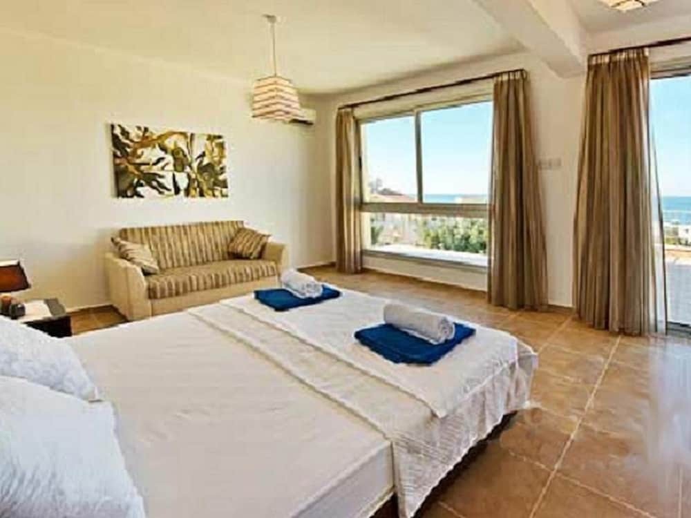 Гекиткале: Sunny Villa, a Perfect Spacious Villa With Private Pool, Wifi & Ac in all Rooms