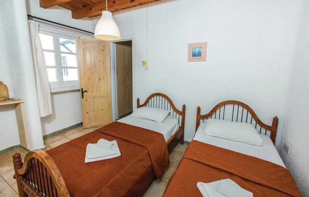 Awesome Home in Pomos With Wifi and 3 Bedrooms — фото 1