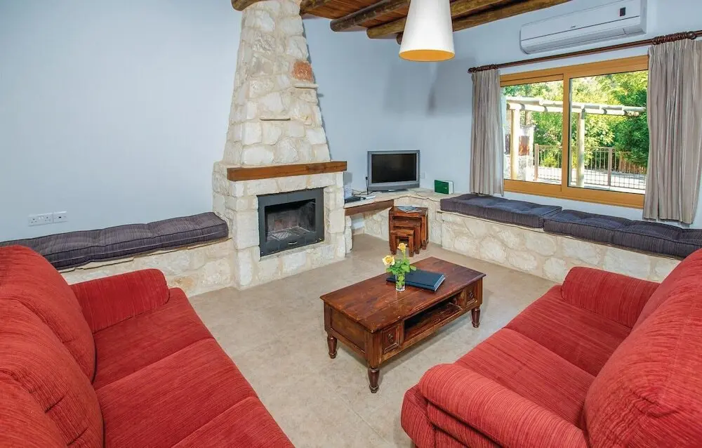 Милиу: Nice Home in Miliou-paphos With Wifi and 3 Bedrooms