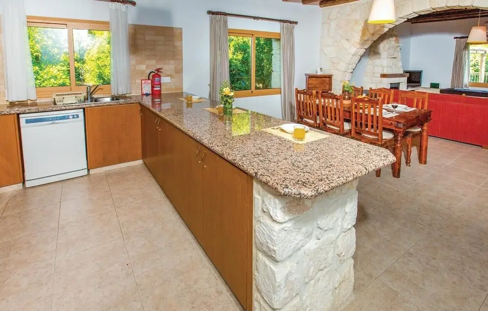 Милиу: Nice Home in Miliou-paphos With Wifi and 3 Bedrooms