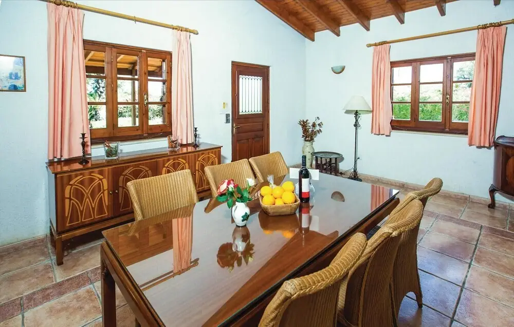 Полис Хрисохус: Amazing Home in Laatchi With 3 Bedrooms, Wifi and Swimming Pool