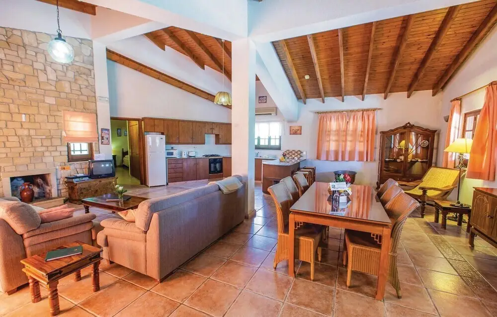 Полис Хрисохус: Amazing Home in Laatchi With 3 Bedrooms, Wifi and Swimming Pool