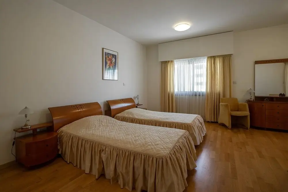 Лимассол: Sunny Apartments