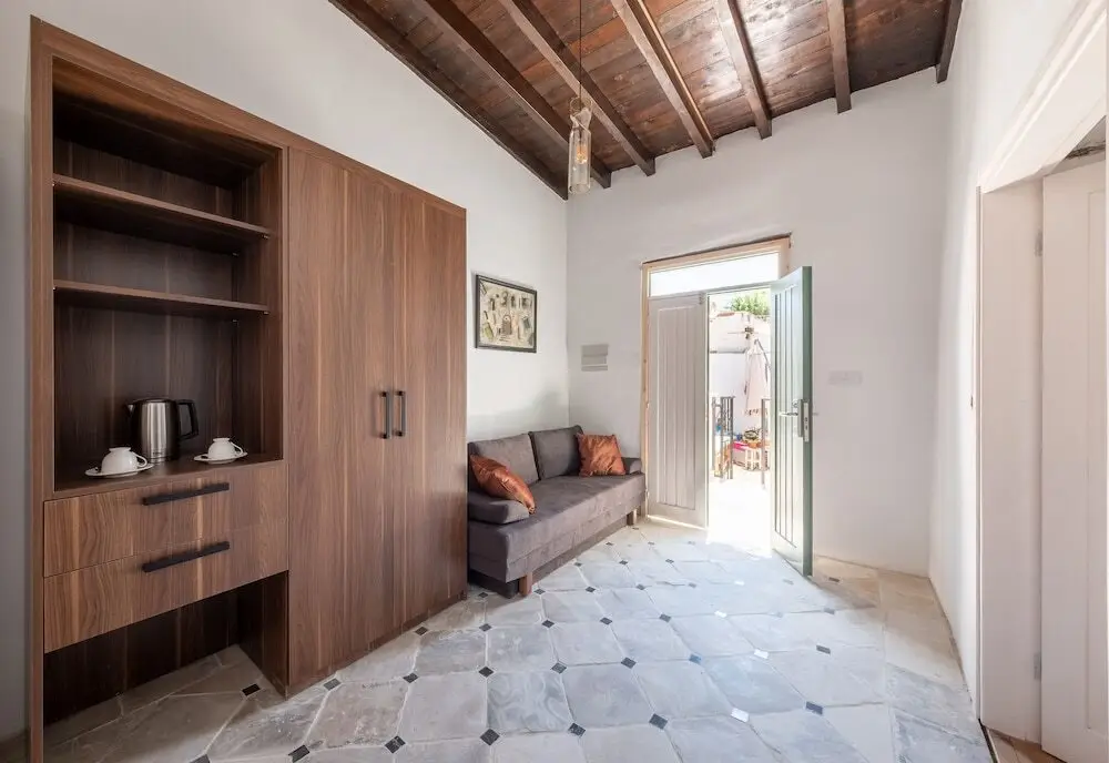 Фамагуста: La Regina Veneziana Guest House & Cafe
