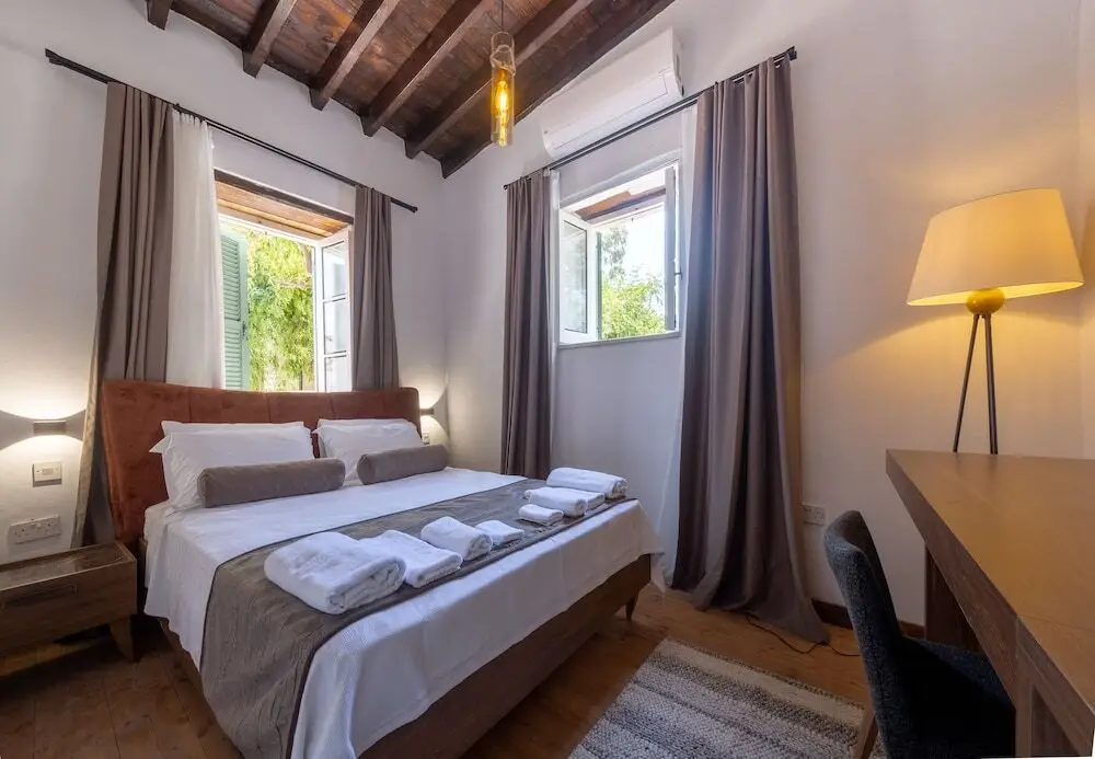 Фамагуста: La Regina Veneziana Guest House & Cafe