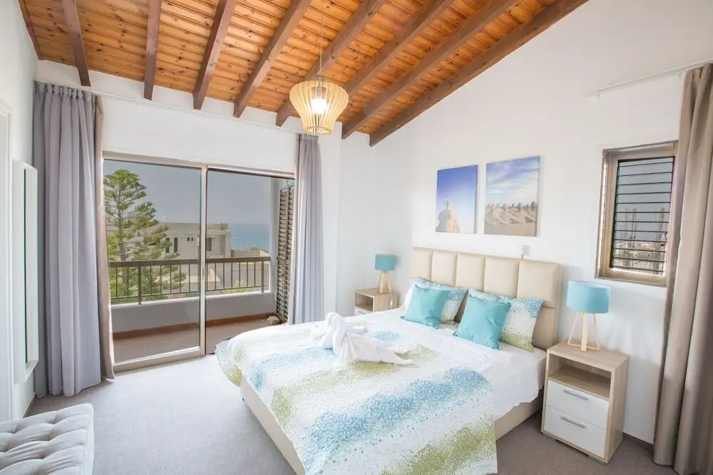 Айя-Напа: Villa Rosie, Modern 4bdr Ayia Napa Villa With Pool