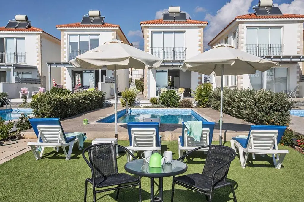Айя-Напа: Villa Suri, Luxury Seafront Villa