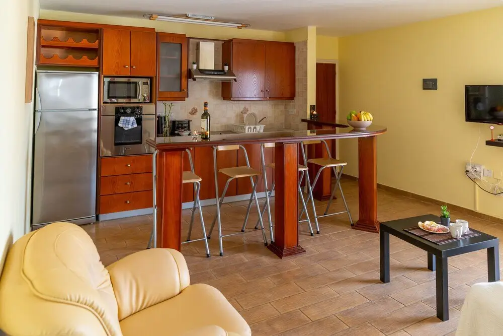 Айя-Напа: Gold Feathers Apartment By STAY BnB