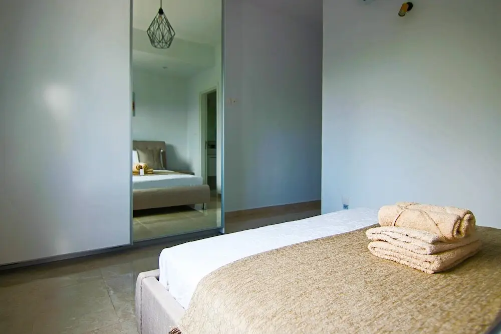 Пейя: Phaedrus Living: Luxury Villa Ellison